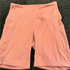 Yogalicious Women's mauve/salmon shorts fitness Small